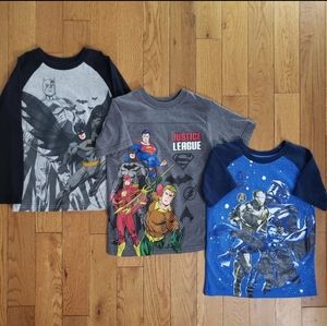 Boy Marvel and DC comics graphic tees bundle SZ. 5/6